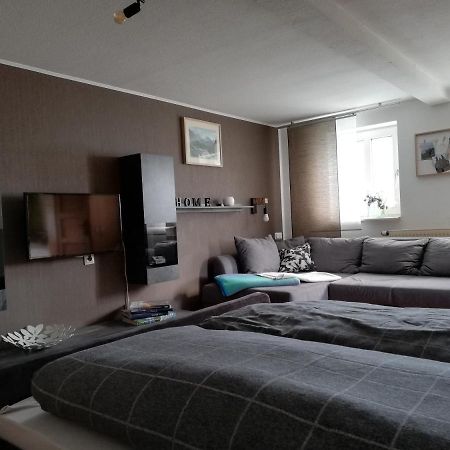 סונברג Ferienwohnung Isis In Neufang מראה חיצוני תמונה
