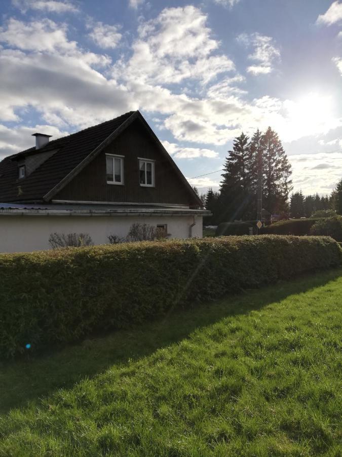 סונברג Ferienwohnung Isis In Neufang מראה חיצוני תמונה
