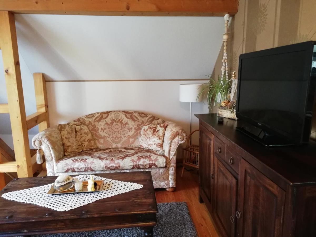 סונברג Ferienwohnung Isis In Neufang מראה חיצוני תמונה